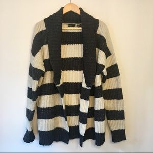 BOGO🌟XL press Oversized Knit Cardigan